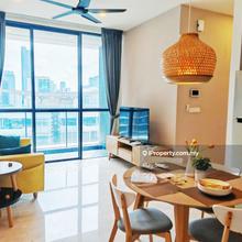 10 Stonor klcc 3 bedrooms with id design sell rm1.3mil walking to klcc