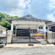 Good condition: Rumah Semi D Taman Geliga Bahagia Chukai