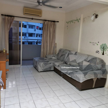 Fully Furnished & Well Renovated unit for Rent @ Gambier Heights