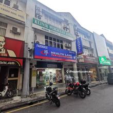 Desa pandan 3 storey shops for sale, available for 3 adjoining