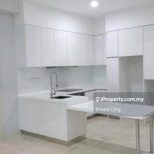 For Sale - Vogue Suites One Corner 1 Bedroom Unit (710 sqft)