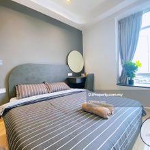 Freehold Dual Key with super city and seaview at Novo 8 Residence