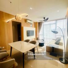 Newly designer unit, 2 min walk to Jelatek LRT station, ready move in