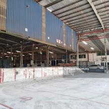 Warehouse for rent in Bukit Minyak