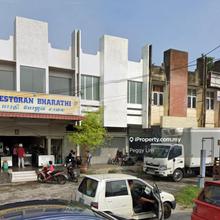 Batu Gajah Town Shop Facing Main Road for Rent