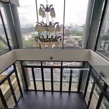 Condominium Duplex unit for Sale