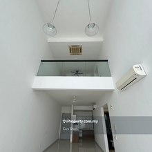 Dua Menjalara Duplex to Rent Partly Furnished