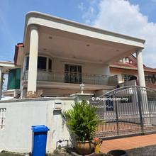 Corner Lot Fully Renovated Unit 2 Storey Landed House