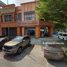 Kemuning Utama Corner shoplot