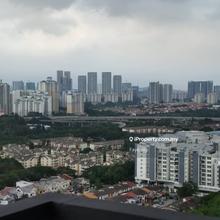 High floor nice view!