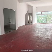 1st floor Shoplot @ Taman Perindustrian Kinrara Puchong,Cheras,Ampang