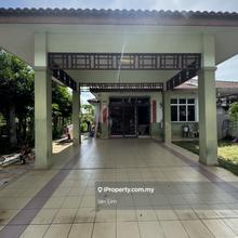 Taman Merak Emas Big Land Conner Lot Semi-D For Sales @Durian Tunggal