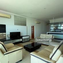 Gurney Palace Nice Unit with Direct Sea View at Gurney Bay 