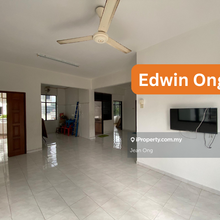 Villa Ria @ Tanjung Bungah Low Dense Seafront Condominium For Sale