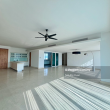 Junior penthouse with KLCC view 