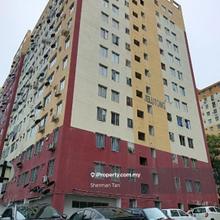Jelutong Apartment