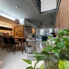 Designer Unit, Freehold, Gated & Guarded, Private Carporch