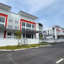 Brand New 3 Sty Semi D Factory at Suria Industrial Park, Sepang - Rent