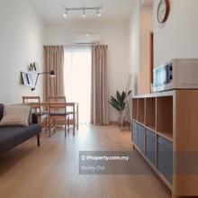 Awesome Fully furnished unit for rent & Ready move-in