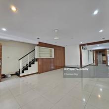 Endlot Limited Terrace Unit with Fully Extended Kitchen & All Floors