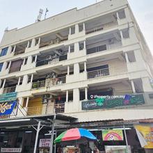 Wisma sri mata 1st floor shop lot jelutong 980sf rare nice worth