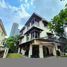 2.5 Sty End Lot with Big Extra Land - Vistaria Residences Puchong Jaya