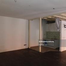 Ground floor shop for rent!