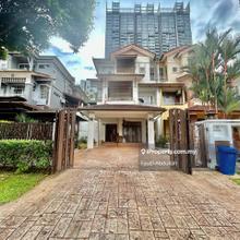 Good Condition 2.5 Storey Semi D Seksyen 7 Shah Alam