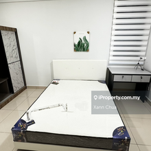 Sfera Dual key room for rent 