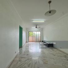 Saraka lift apartment for sale,puchong taman wawasan,low floor