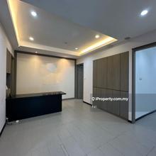 Shoplot 2nd floor nicely renovated for rent