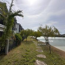 Facing Lake Jewel of Grasmere, Setia Eco Glades @ Cyberjaya 