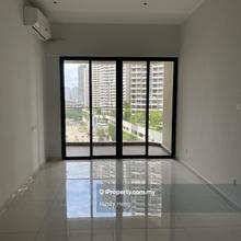 Bay laurel@danga bay 2bedrooms unit for sale