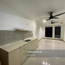 Dual-key unit, both side tenanted. Option to sell with tenancy