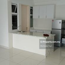Freehold,3r2b,1cp,facing east,mesra terrace,partial furnished,ready