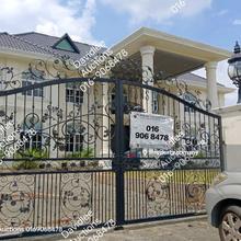 Below Market Value, Auction Price 3.28 Mil 