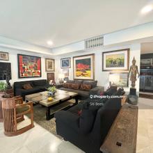 2 Hampshire for Sale