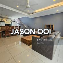 Upper Unit The Mews, Full Reno, Strict G&G, the glades, putra heights