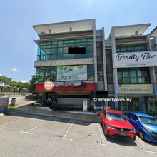 Corner Main Road Shop