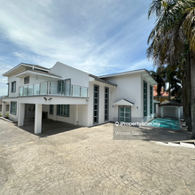 Fully Furnished, KLCC, 10 room, Bangalow with swimming pool