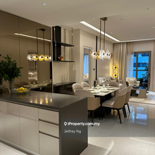 Luxury lifestyle Pavilion Square