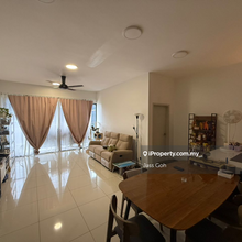 Setia Residences corner high floor nicely renovated