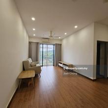 Beautiful Home Renovated Well Kept Unit Strategic Location Freehold