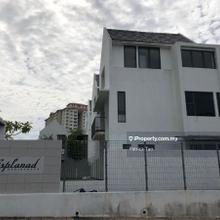 Zero Lot Bungalow for Sale 