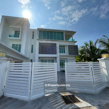Princeton Tok Sira 3 Story Bungalow House