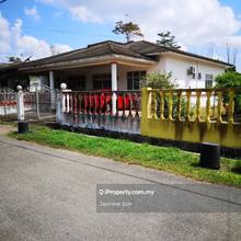 Freehold - Single Storey Semi D