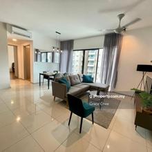 Ample parking home in Mont Kiara hot spot
