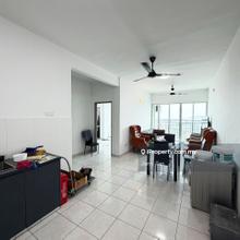 Fully Furnished With 2 Cp At Georgetown Worth Rent!!