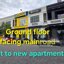 Last ground floor facing mainroad with lowest rental at Eco Majestic 