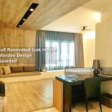 Fully renovated, end lot with extra land, good deal, easy access KLCC